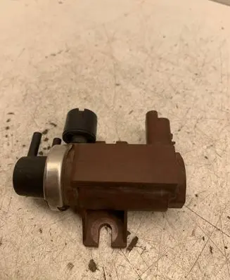 Ford Focus C-MAX Vacuum valve 70096602 9650098380 051203