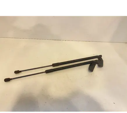 Volkswagen PASSAT B8 Tailgate/trunk strut/damper 3G9827550B