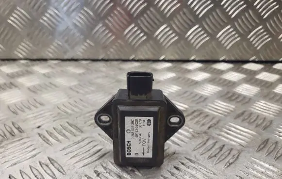Toyota Avensis T250 ESP acceleration yaw rate sensor 8918302020