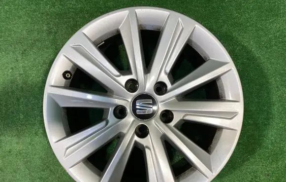 R16 alloy rim