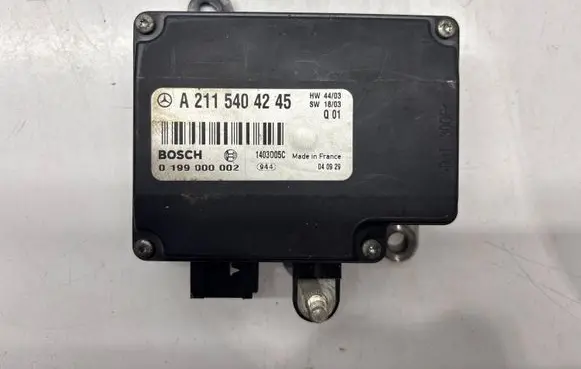 Mercedes-Benz E W211 Battery control module 0199000002