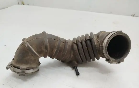 Mitsubishi Colt Air intake duct part MN135109 A1355200001