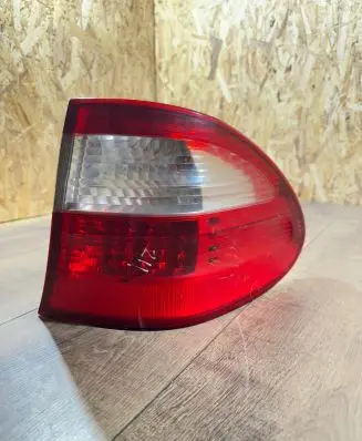 Mercedes-Benz E W211 Rear/tail lights A2118201664 379006 SWSS211