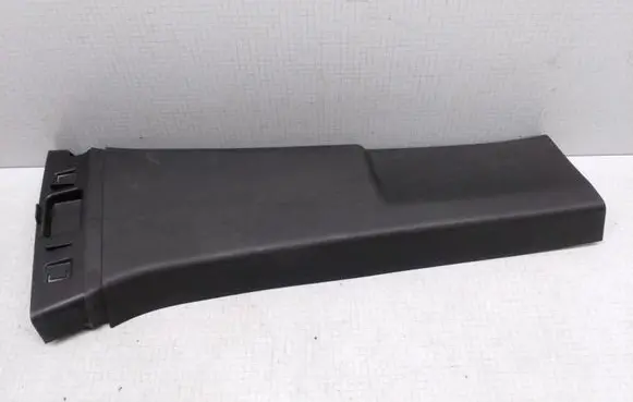 Opel Zafira B Other sill/pillar trim element 322225228 13129319RH