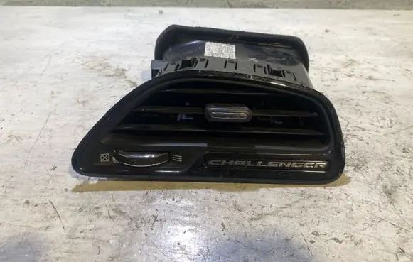 Dodge Challenger Cabin air duct channel 05LE09SZ0AC
