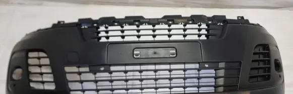 Opel Vivaro Front bumper 1615658180