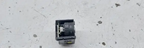 Volkswagen PASSAT B6 Seat heating switch 3C0963563 3C0963563A