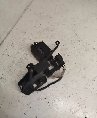 BMW 5 E39 Loading door lock 090060WN