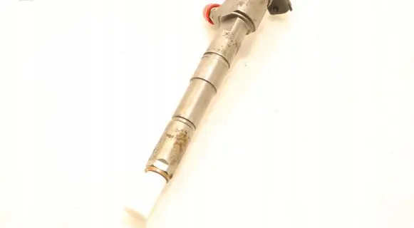 Opel Insignia A Fuel injector 0445110327