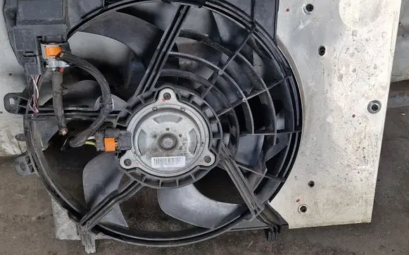 Citroen C3 Air conditioning (A/C) fan (condenser) 