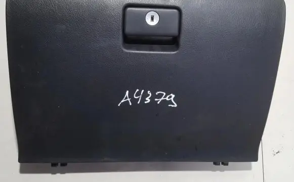 Toyota Corolla Verso AR10 Glove box 555510F010 55551-0F010