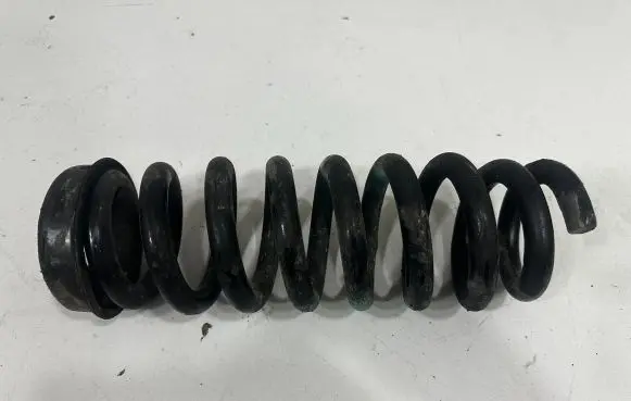 BMW M3 e92 Rear coil spring 1234567