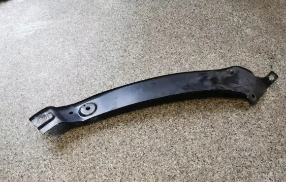 Volkswagen Tiguan Radiator support slam panel bracket 5N0806930A