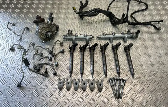 Audi A5 Sportback 8TA Fuel injection system set 059130755CA 059130089BS 059130090CM