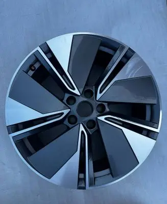 Skoda Enyaq iV R19 alloy rim 5LA601025A