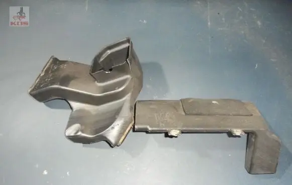 Maserati Quattroporte Center console 66525200