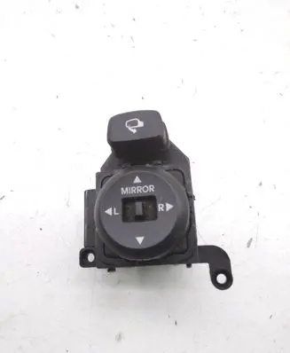 Hyundai i30 Wing mirror switch