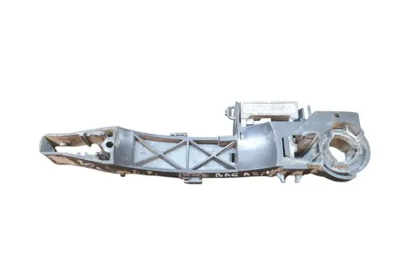 Renault Master III Loading door exterior handle/bracket 806068893R