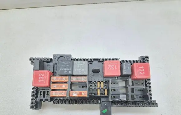 Mercedes-Benz S W222 Fuse module A2229061201