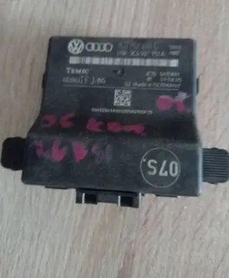 Volkswagen PASSAT B6 Gateway control module 3C0907530C