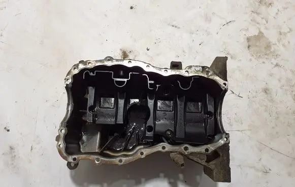 Renault Megane II Oil sump 8200318813