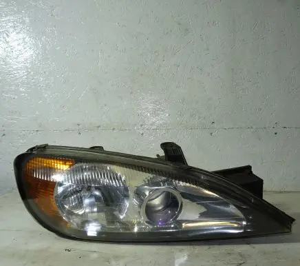 Nissan Almera Headlight/headlamp