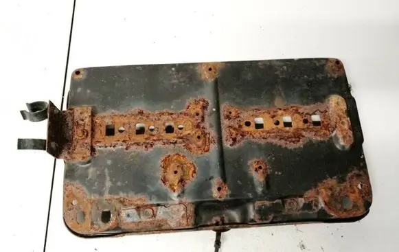 Mercedes-Benz W123 Battery bracket 