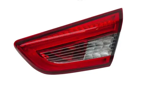 Maserati Ghibli Tailgate rear/tail lights 06700046630 03552000