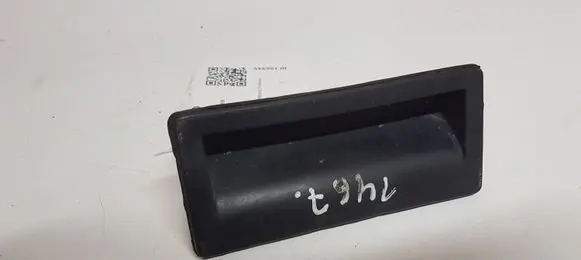 Audi A3 S3 8V Tailgate/trunk/boot exterior handle 8N0827505
