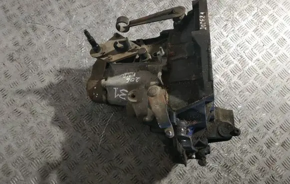 Peugeot 206 Manual 6 speed gearbox 20CP81