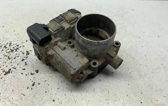 Skoda Octavia Mk2 (1Z) Throttle valve 03C133062A MY2