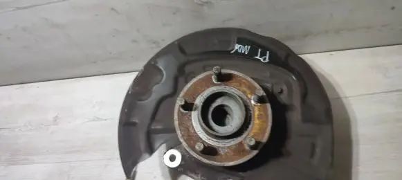 Ford Mondeo MK V Rear wheel hub