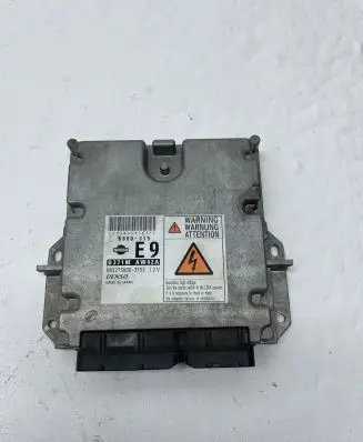 Nissan Primera Engine control unit/module 5800315 MB2758003153