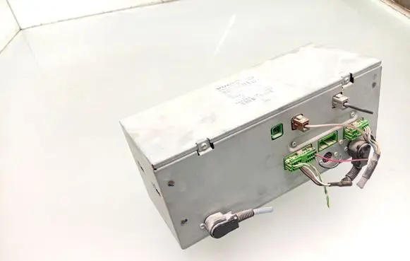Volvo S80 GPS navigation control unit/module 8651015