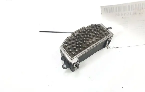 Volkswagen PASSAT B6 Fan control module 3C0907521B DMUCHAWY