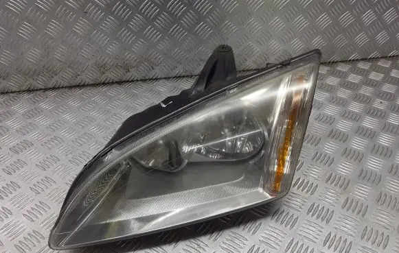 Ford Focus Headlight/headlamp