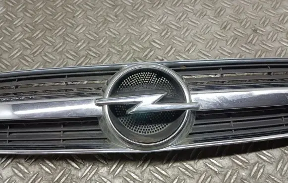 Opel Vectra C Front grill