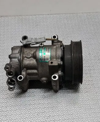 Renault Clio II Air conditioning (A/C) compressor (pump) 8200365787 03420506562 1452F