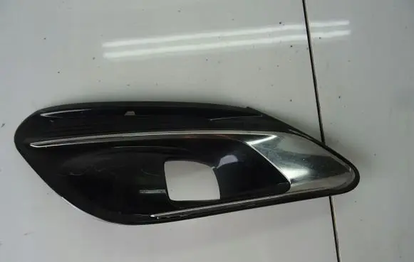 Peugeot 308 Tow hook cap/cover R14P1