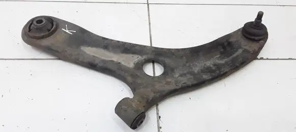 Hyundai i20 (PB PBT) Front lower control arm/wishbone