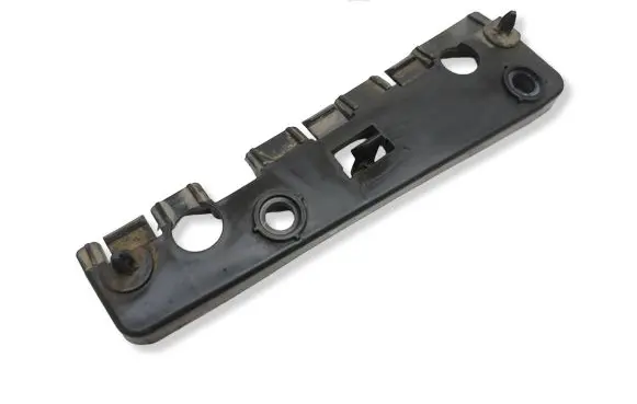 Volvo S60 Fender mounting bracket 31448917 AEH16
