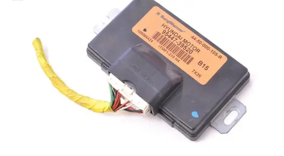 Hyundai Santa Fe Gearbox control unit/module 9544739520