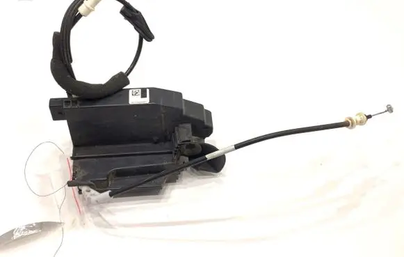 Peugeot 308 Front door lock 9810309480