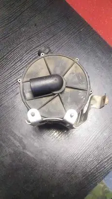 BMW 5 E39 Secondary air pump 1437701