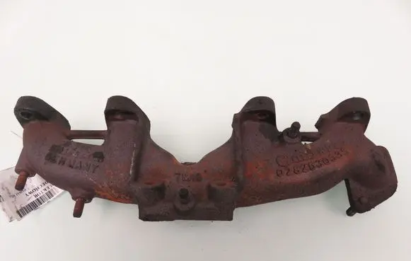 Volkswagen PASSAT B5 Exhaust manifold 028253033S