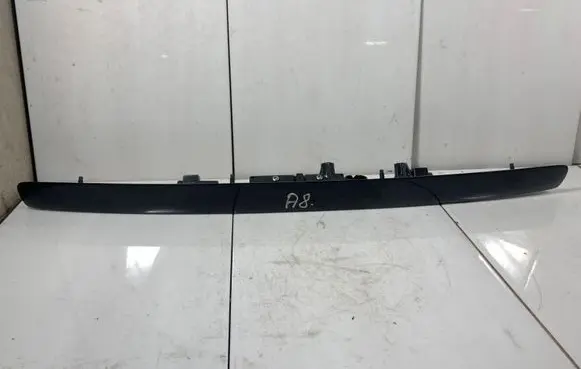 Audi A8 S8 D2 4D Number plate light 4E0827576