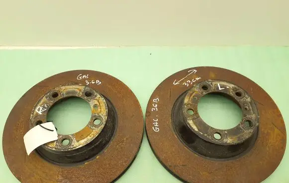Porsche Panamera (970) Rear brake disc 97035240400 97035240300