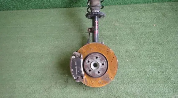 Mercedes-Benz GLA H247 Front wheel hub spindle knuckle 