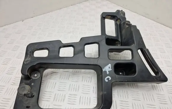 Renault Talisman Rear bumper mounting bracket 850416292R