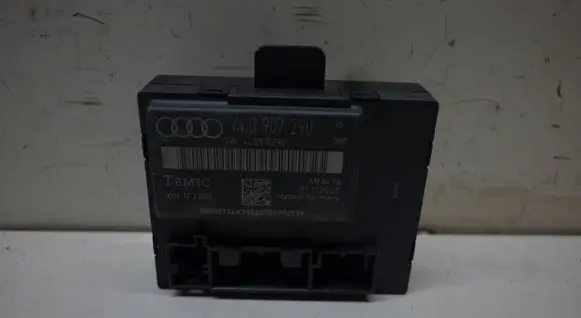 Audi Q7 4L Door control unit/module 4L0907290
